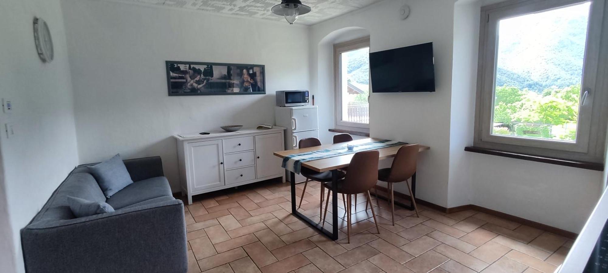 Ledro Lake Suite "Pur" Mezzolago Room photo